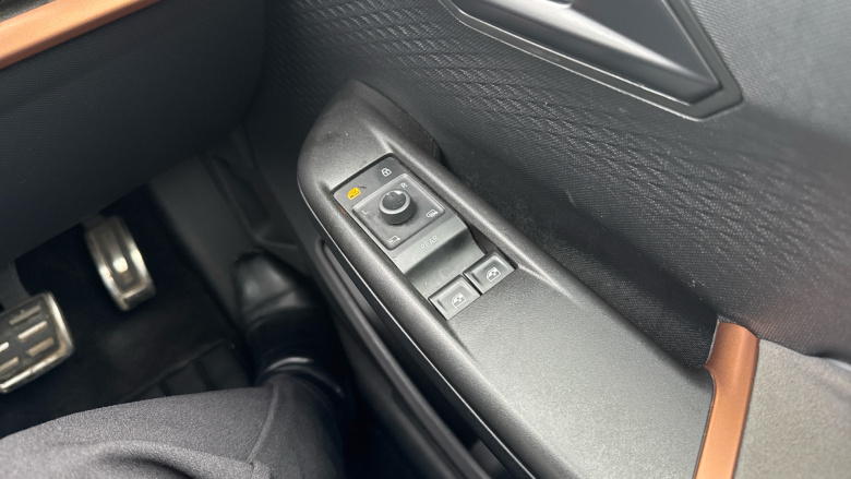 CUPRA Born 150kW V1 58kWh 5dr Auto Electric Hatchback